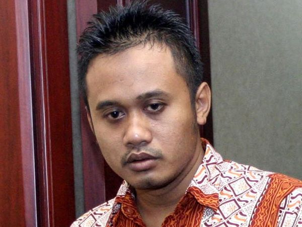 Mantan Pegawai KPK Dituntut 7 Tahun Penjara