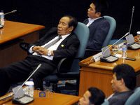 Nikmatnya Tidur Saat Rapat Paripurna DPRD