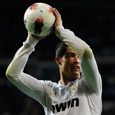 Berlusconi Minati Ronaldo