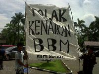 Harga BBM Naik Ditolak Warga Sumut
