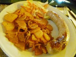  Kekenyangan St. Gallen Veal Bratwurst yang Empuk Juicy