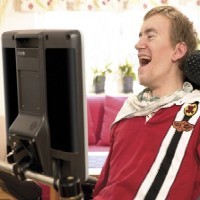 Wow! Main Game Bisa Dikontrol Gerakan Mata 