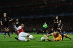 Arsenal Menang, Arsenal Tersingkir