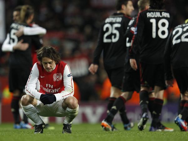 Arsenal Menang, Arsenal Tersingkir