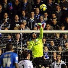 Cech Sayangkan Chelsea Gagal Tambah Gol