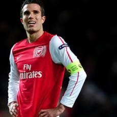 Arsenal Tinggal Kejar Empat Besar