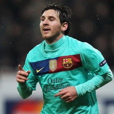 Messi, Kombinasi Maradona & Bobby Charlton