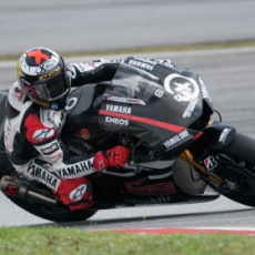 Yamaha Puas dan Pede dengan Motor 1000 cc