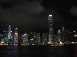 Hong Kong & Korsel: Studi Banding Bisa, Jalan-jalan Pun OK