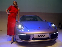 Generasi Ketujuh Porsche 911 Sapa Jakarta