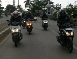 Rider Cewek Ikut Jajal Honda Vario