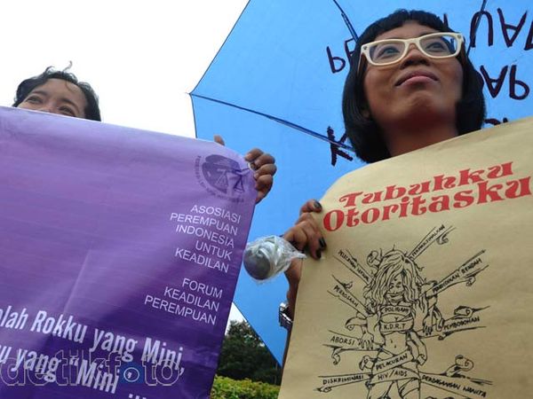 Perempuan Menuntut Keadilan