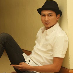 Nikah Siri dengan Wina, Anji Janji Bakal Meresmikannya