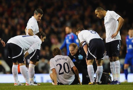 Dawson Terancam Absen Lama