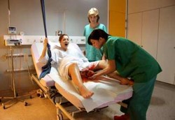 Proses Melahirkan Terlama, Kontraksinya Sampai 2,5 Bulan