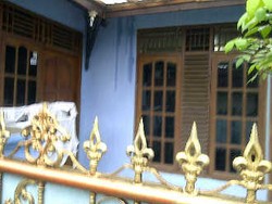 Pembuat Situs Pembunuh Bayaran Dikenal Tetangga Kerja di Bengkel