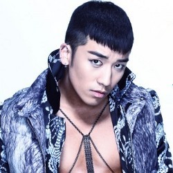 Terlalu Sibuk, Seungri Big Bang Berhenti Kuliah