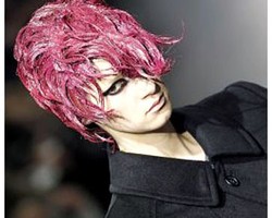 Make-up Aneh & Unik di Paris Fashion Week 2012