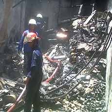 Terdengar Ledakan, Barang Ekspedisi Antar Pulau Ludes Terbakar