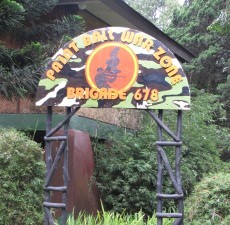 Asah Kekompakan dengan Bermain Paintball