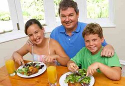 Anak Gemuk Jangan Disuruh Diet, Tapi Ubah Pola Makannya