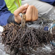 Berantas Ranjau Paku, Polda Beri Penyuluhan ke Tukang Tambal Ban