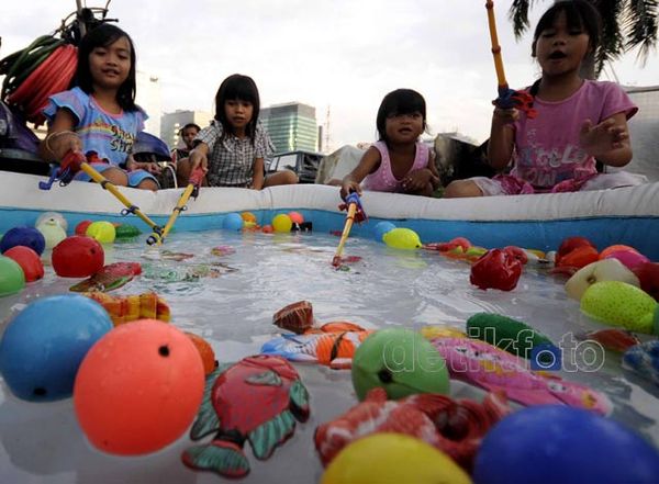 Waspada! Mainan Anak Mengandung Timbal