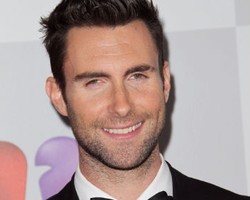 Adam Levine Rilis Parfum Terinspirasi dari Aura Pribadinya