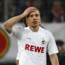 Wenger: Soal Podolski, Tunggu Dua-Tiga Pekan Lagi