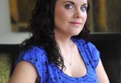 Rambut Rontok Hebat dan Insomnia Karena Implan Payudara Pecah