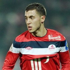 Terbang ke Prancis, Fergie Pantau Hazard?