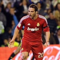 Higuain: Setiap Laga, Titel Kian Mendekat