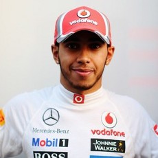 Hamilton Ingin Lebih Fokus di 2012
