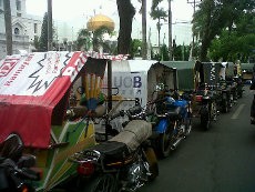 Penarik Betor di Medan Digebuki Karena Menolak Diajak Aksi