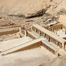 Mengintip Makam Para Raja Mesir di Valley of the Kings