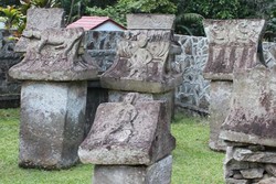 Mengunjungi Waruga, Rumah Abadi Nenek Moyang Minahasa