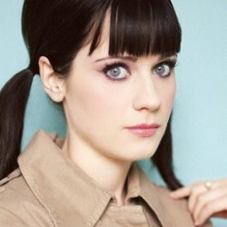 Tak Kunjung Dapat Peran Utama di Film Komedi, Zooey Deschanel Frustasi 