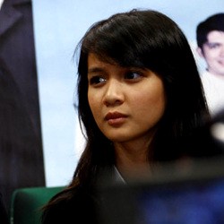 Sore Ini, Dea Imut Bakal Buka-bukaan Soal Penipuan Verona Pictures