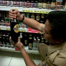 Ormas Islam Ancam Sweeping Miras di Minimarket