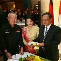 Rendang Menu Terfavorit Hotel Bintang 5 di Berlin