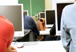 Pengguna Gak Pede Pakai Open Source?