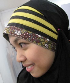 Kreasikan Jilbab dengan Ciput Patchwork