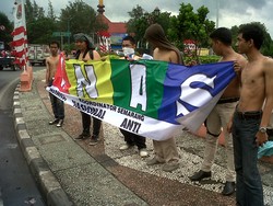 Harga BBM Naik, ANAS Tuntut SBY Mundur