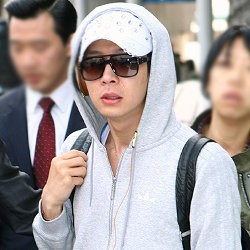 Tiba di Korea, Yoochun JYJ Langsung Berduka