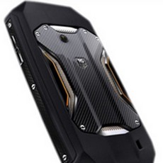 TAG Heuer Ngebut dengan Ponsel Mobil Balap