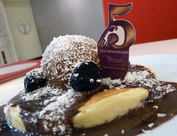 Black Forest Pancake Gratis dari Pancious