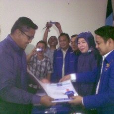 Ketua DPRD Jabar Jadi Tim Sukses Dede Yusuf?