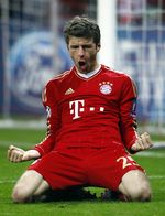 Bayern Munich Pesta Gol