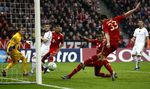Bayern Munich Pesta Gol