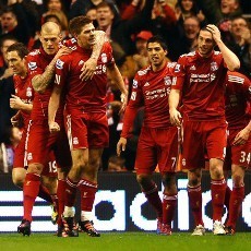 Gerrard Hat-trick, Liverpool Gasak Everton